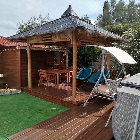 Le Chalet des Dany Saint-Mamert-du-Gard Extérieur photo