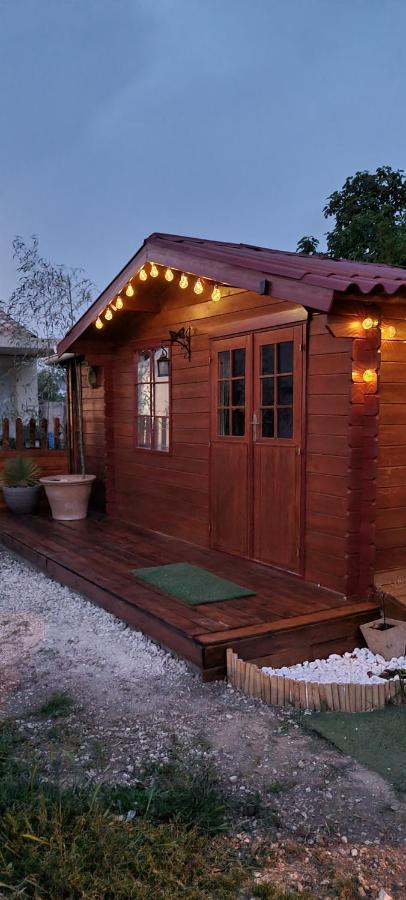 Le Chalet des Dany Saint-Mamert-du-Gard Extérieur photo