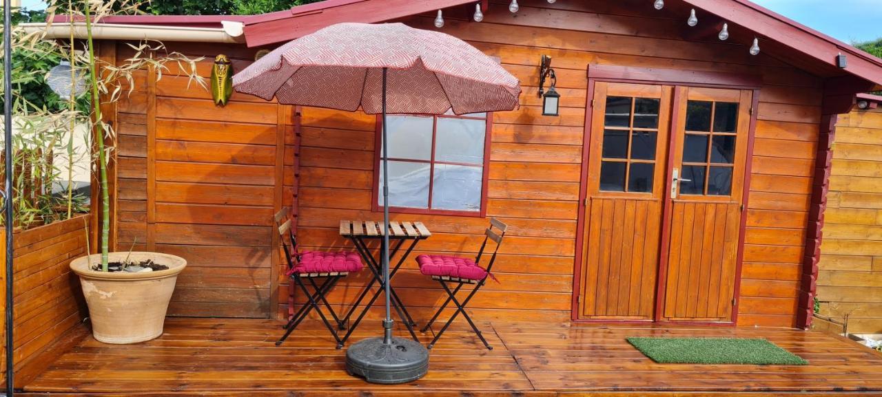 Le Chalet des Dany Saint-Mamert-du-Gard Extérieur photo
